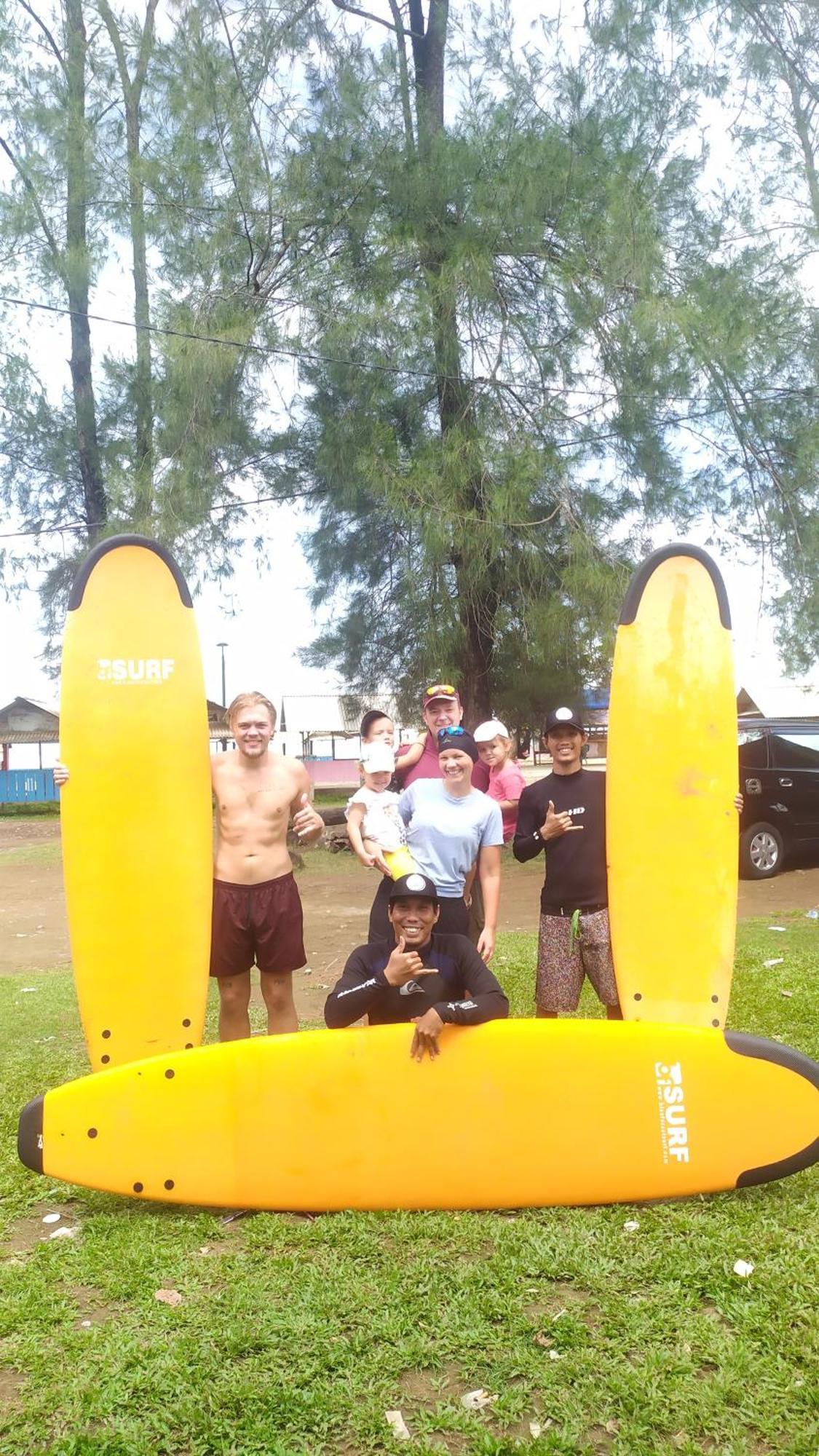 Appartamento Air Manis Secret Surfcamp Taluk Batung Esterno foto