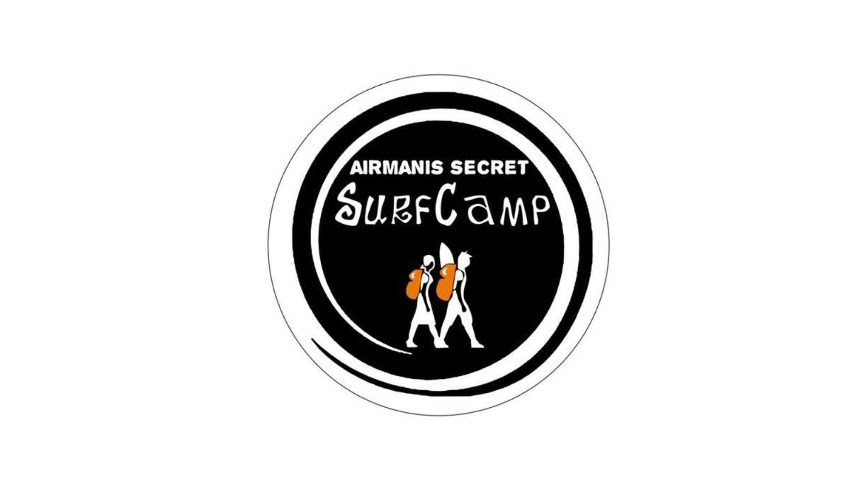 Appartamento Air Manis Secret Surfcamp Taluk Batung Esterno foto