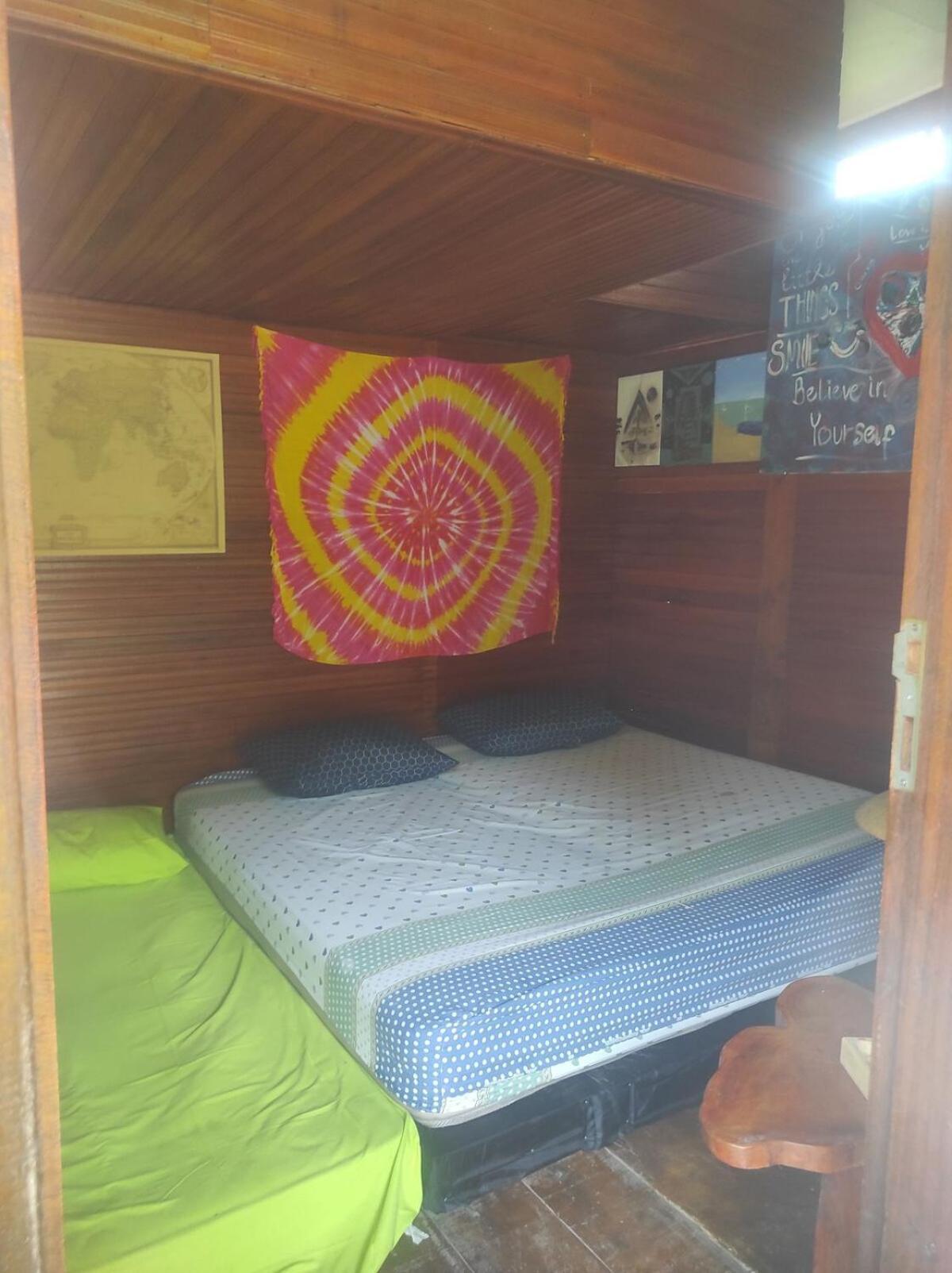 Appartamento Air Manis Secret Surfcamp Taluk Batung Esterno foto