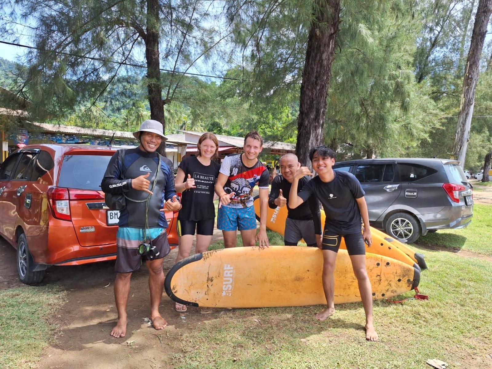 Appartamento Air Manis Secret Surfcamp Taluk Batung Esterno foto