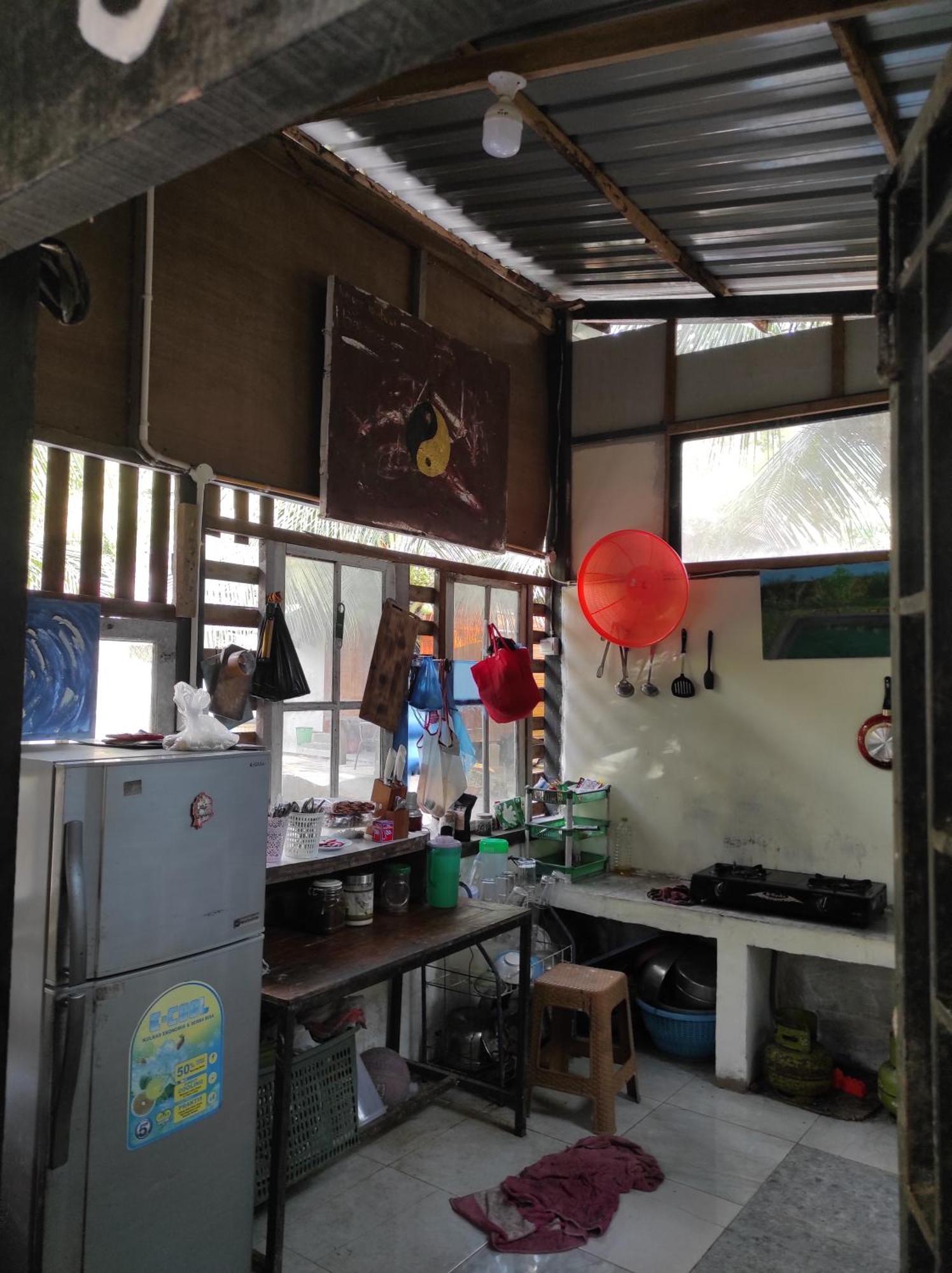 Appartamento Air Manis Secret Surfcamp Taluk Batung Esterno foto